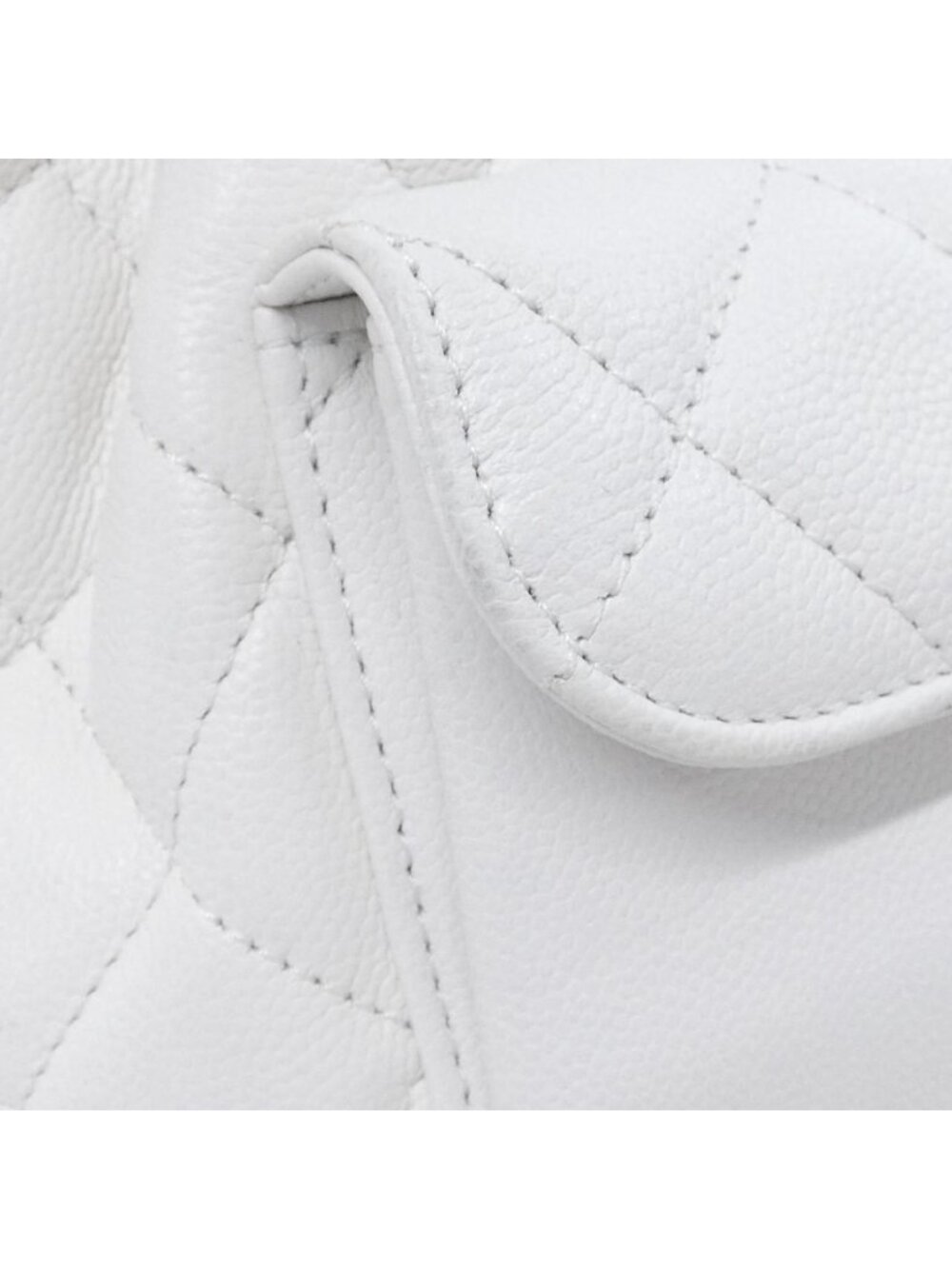 Chanel Backpack White - Picture 4 of 9